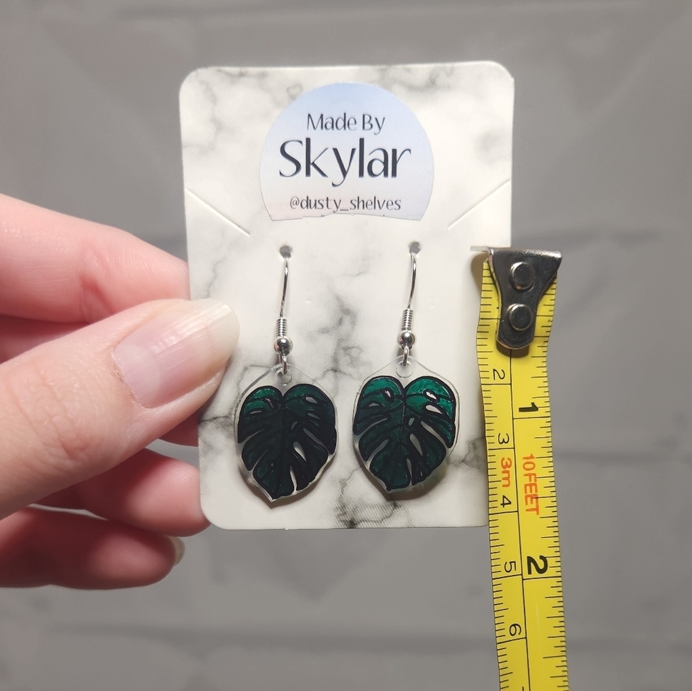 Handmade Shrinking Plastic Monstera Leaf Dangle Earrings - Picture 5 of 5
